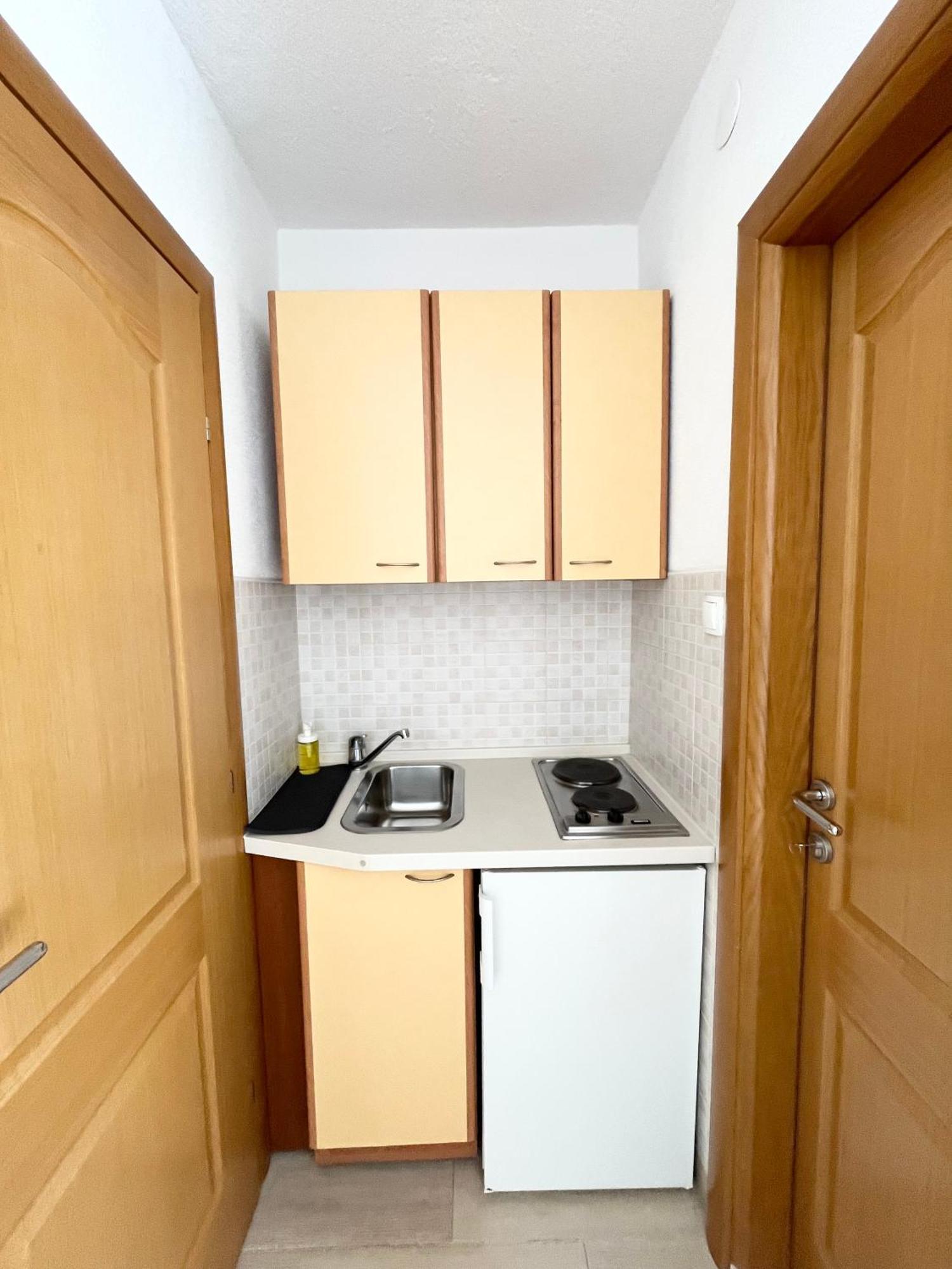Apartments Irma Башка-Вода Екстер'єр фото