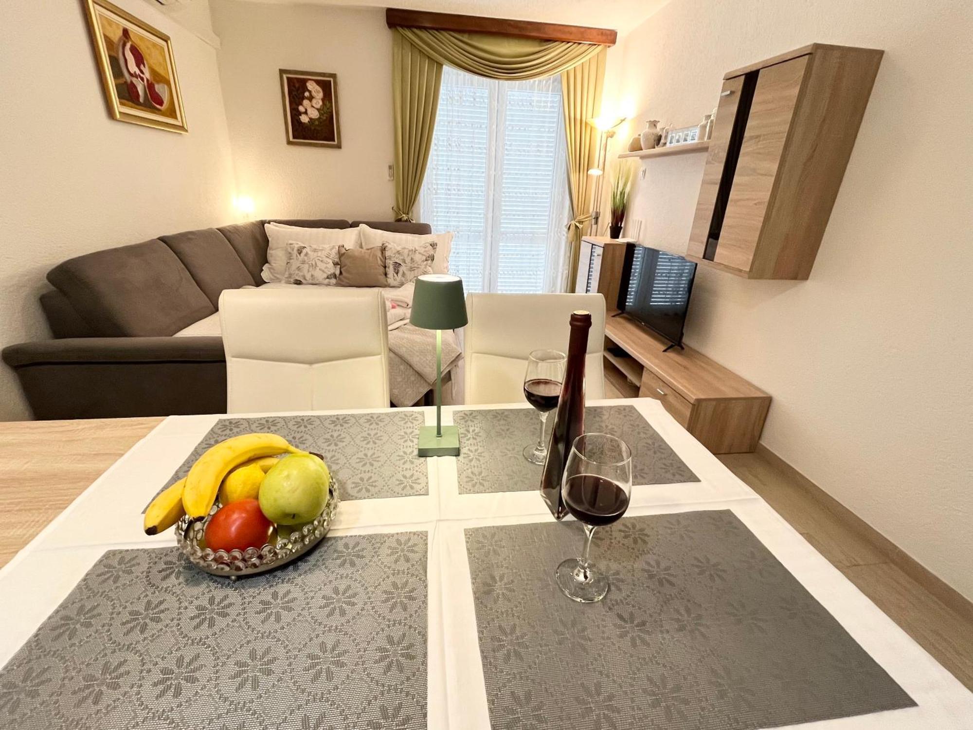 Apartments Irma Башка-Вода Екстер'єр фото