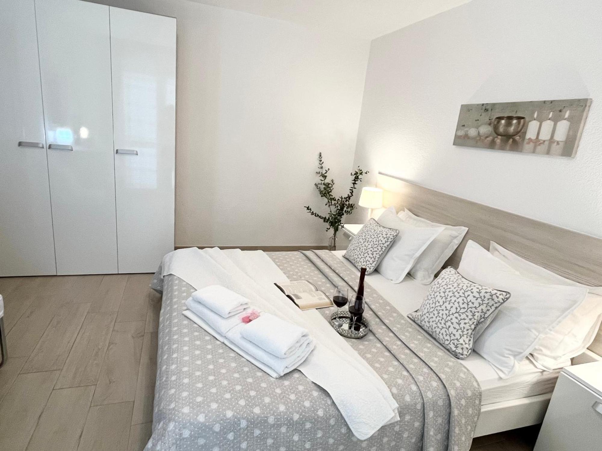 Apartments Irma Башка-Вода Екстер'єр фото