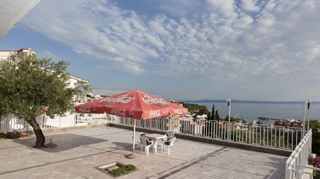Apartments Irma Башка-Вода Екстер'єр фото